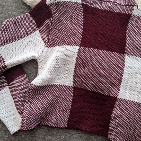 Shein Sweater - Picture 3 of 3